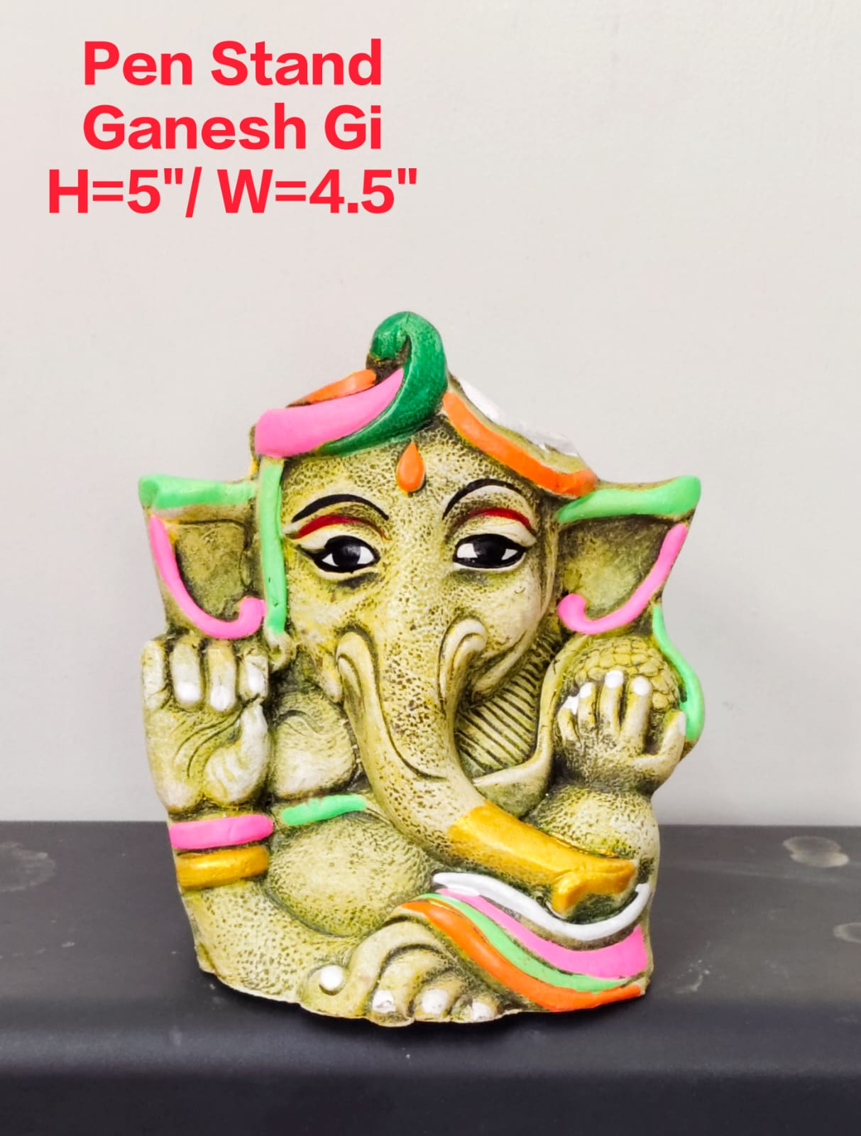 Pen Stand Showpiece